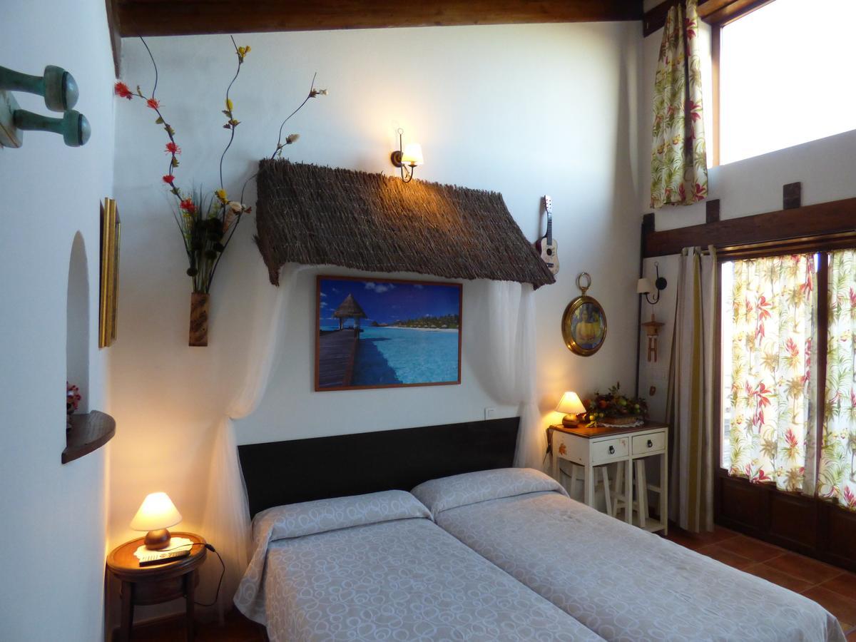 Hotel Albergue Bioclimatico Sabinares Del Arlanza Puentedura Δωμάτιο φωτογραφία